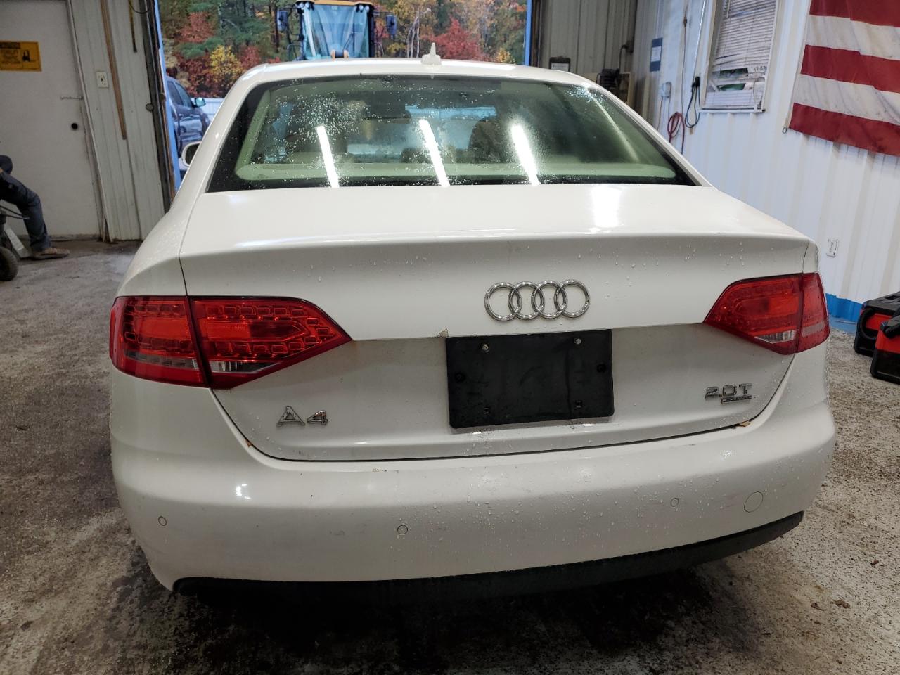 2010 Audi A4 Premium Plus VIN: WAUFFAFL9AN055645 Lot: 87434645