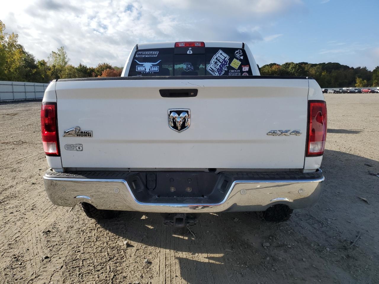 2018 Ram 1500 Slt VIN: 3C6RR7LT3JG130984 Lot: 84972905