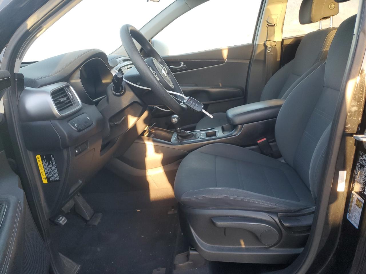 2017 Kia Sorento Lx VIN: 5XYPGDA59HG330107 Lot: 82651845