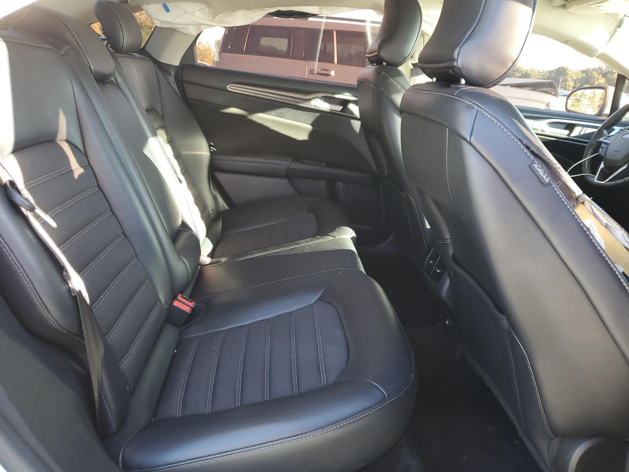 2017 Ford Fusion Se VIN: 3FA6P0H76HR212281 Lot: 82520095