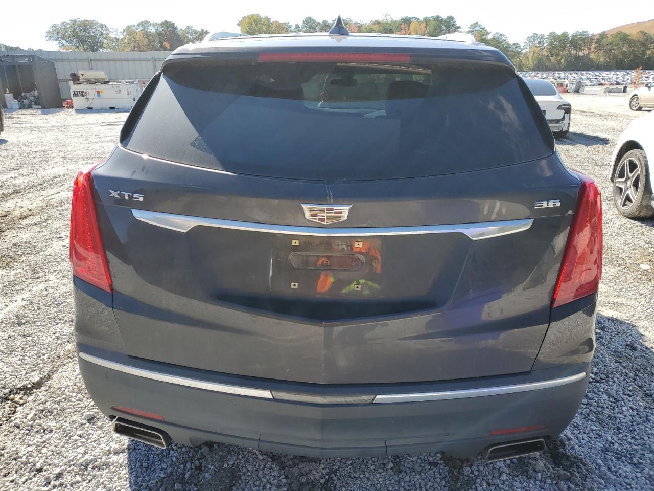 2017 Cadillac Xt5 Premium Luxury VIN: 1GYKNCRS0HZ136615 Lot: 90574155