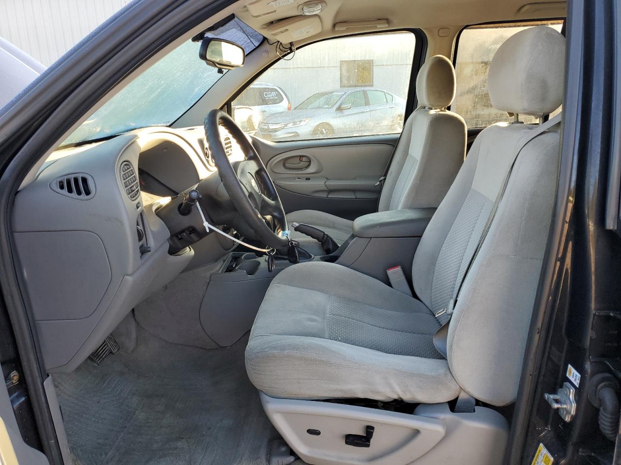 2008 Chevrolet Trailblazer Ls VIN: 1GNDT13S682170947 Lot: 81910445