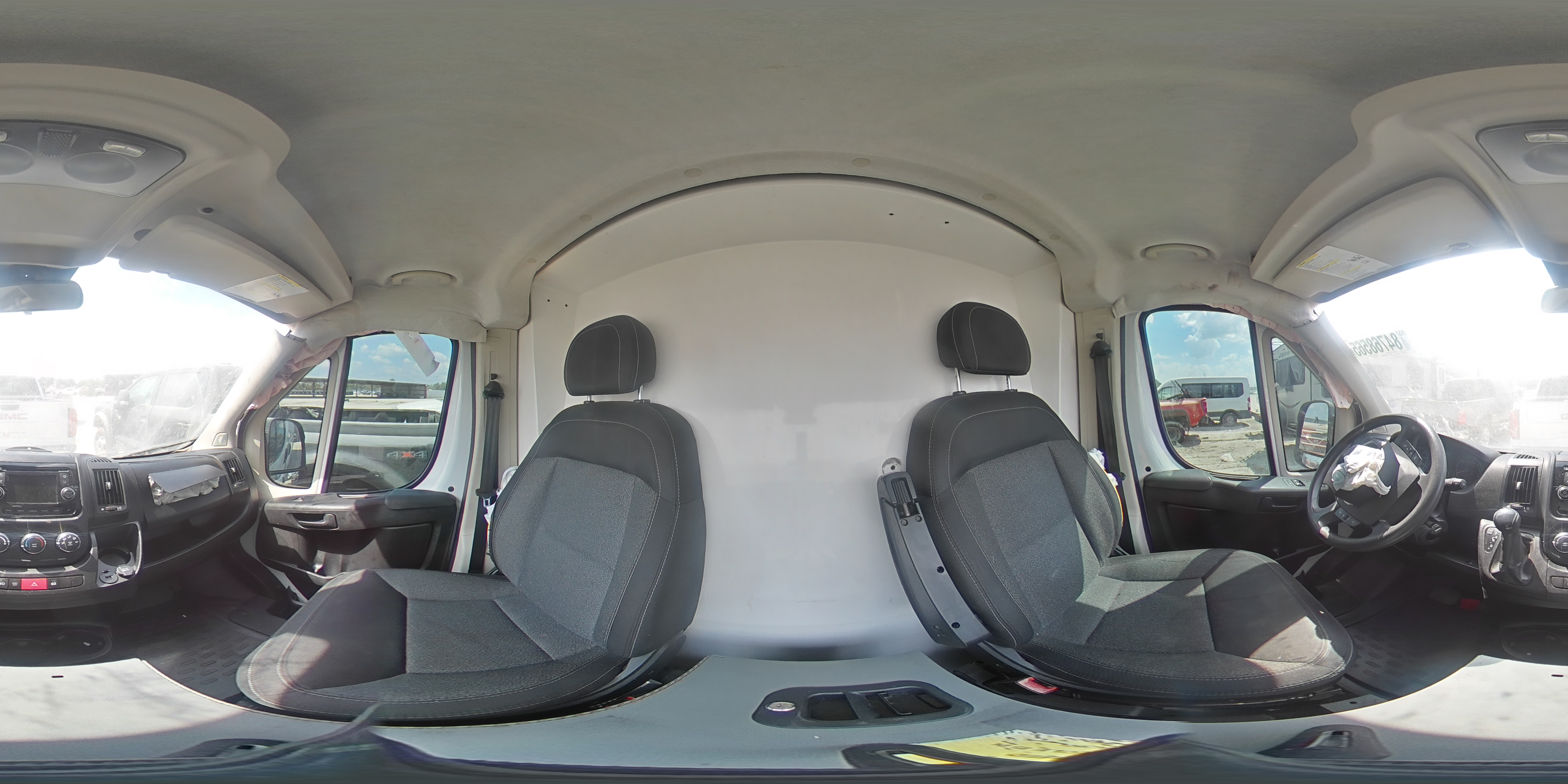 2015 Ram Promaster 2500 2500 High VIN: 3C6TRVDG0FE514137 Lot: 84768565