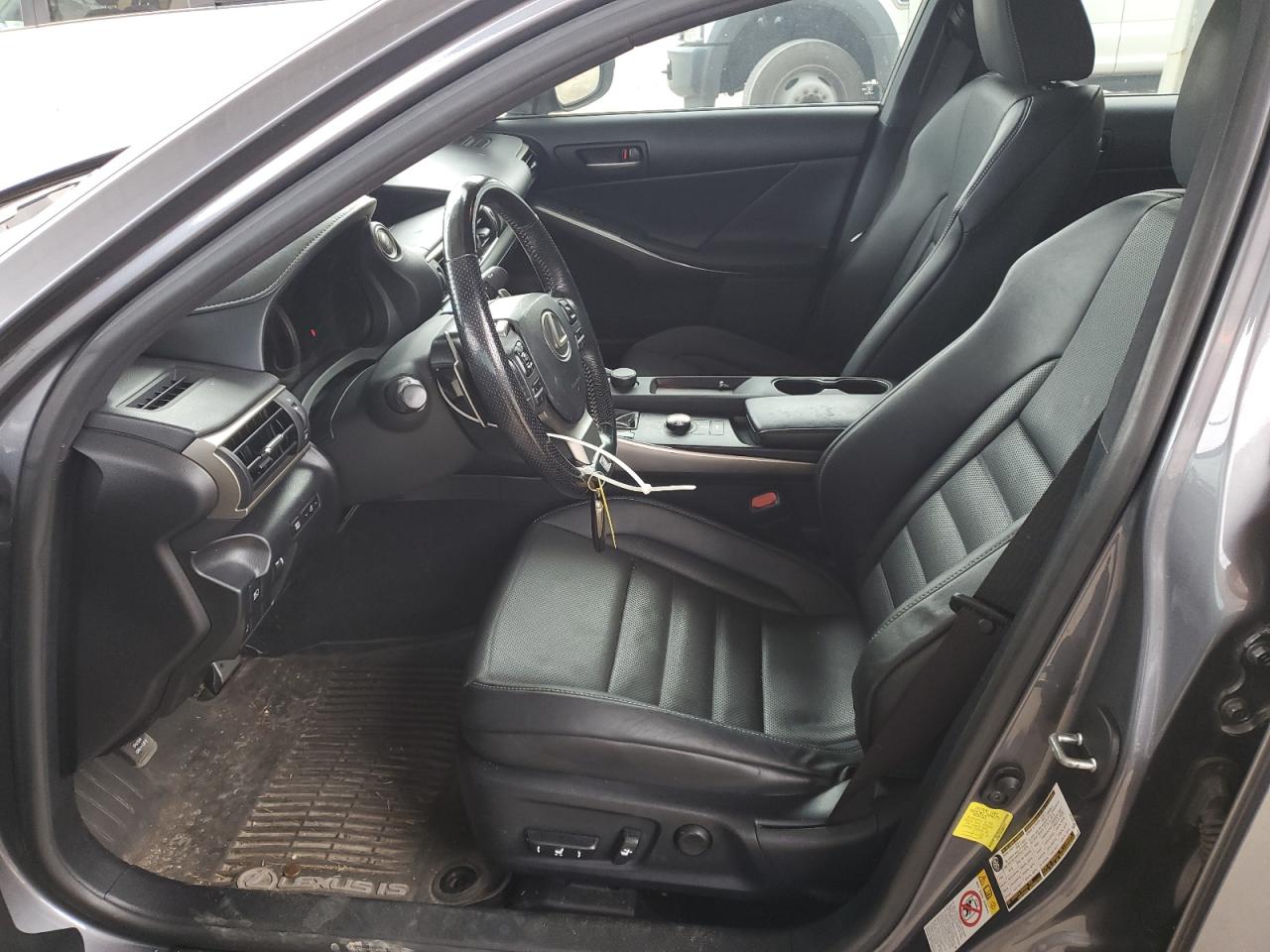 2017 Lexus Is 200T VIN: JTHBA1D28H5051511 Lot: 82762405