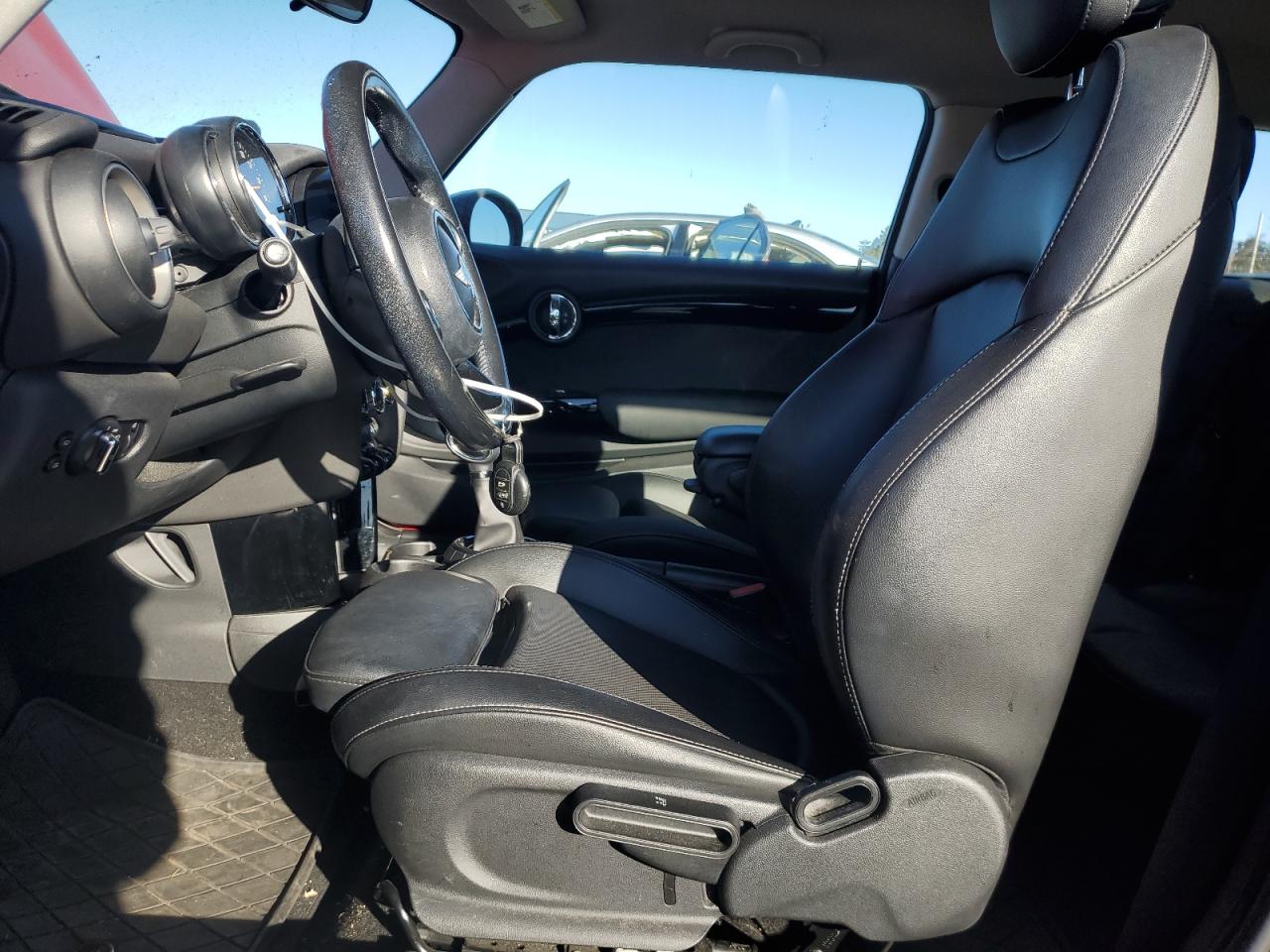 2015 Mini Cooper S VIN: WMWXP7C56F2A37576 Lot: 90113055