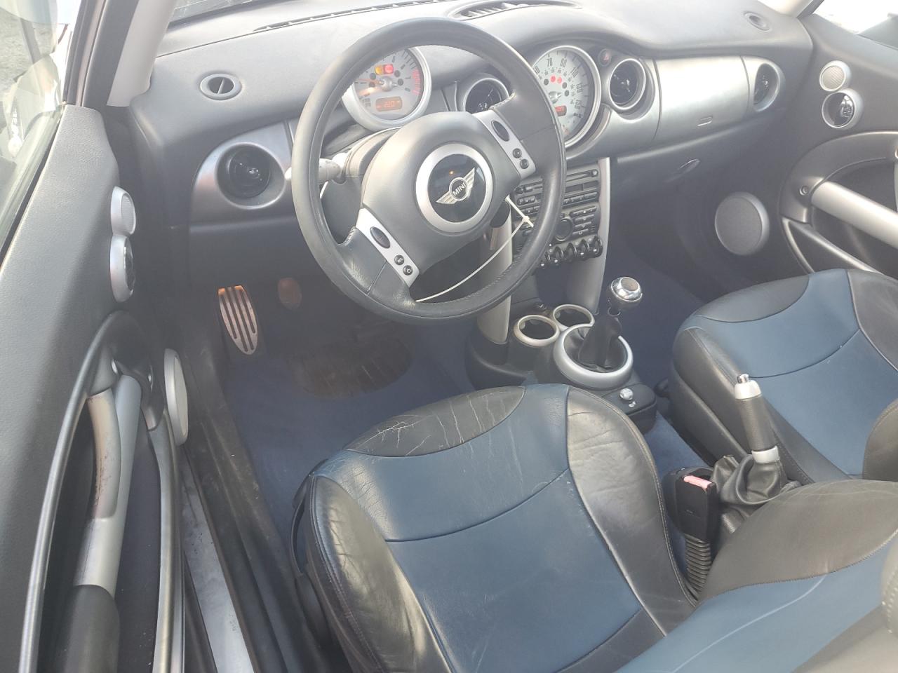 2002 Mini Cooper S VIN: WMWRE33442TD52203 Lot: 90632025