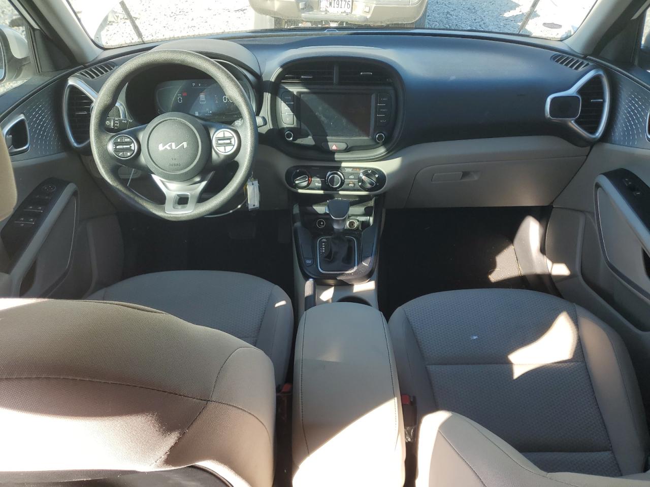 2024 Kia Soul Lx VIN: KNDJ23AU9R7921347 Lot: 82653525