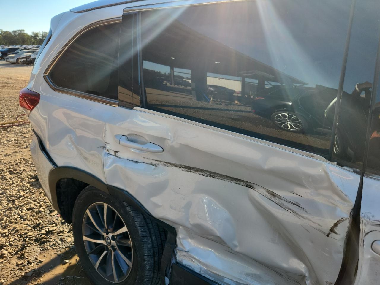 2019 Toyota Highlander Se VIN: 5TDKZRFH0KS325618 Lot: 86674715