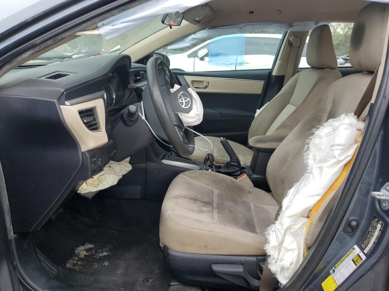 2015 Toyota Corolla L VIN: 2T1BURHE7FC384133 Lot: 84873225