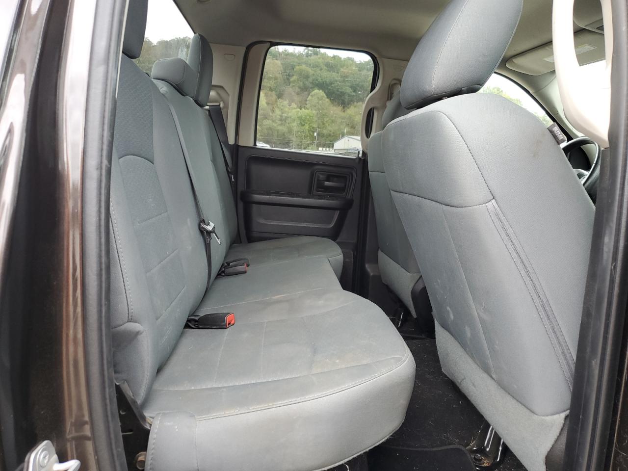 2016 Ram 1500 St VIN: 1C6RR7FG7GS230702 Lot: 86242895