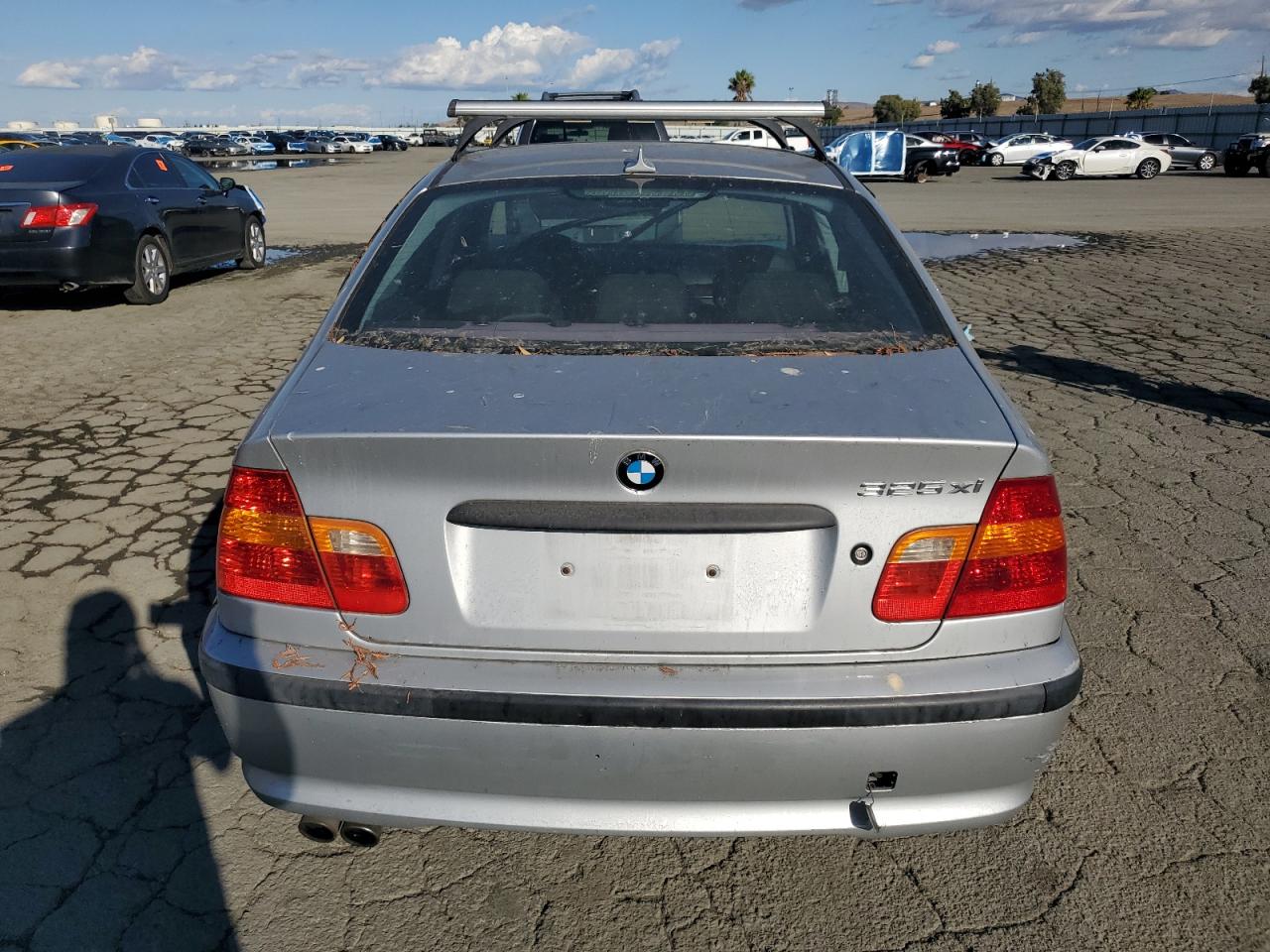 2005 BMW 325 Xi VIN: WBAEU33405PF63090 Lot: 85198665