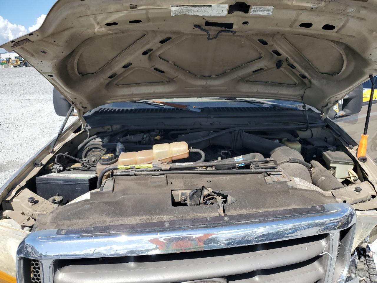 2000 Ford F250 Super Duty VIN: 1FTNX21L4YEE21949 Lot: 82649145