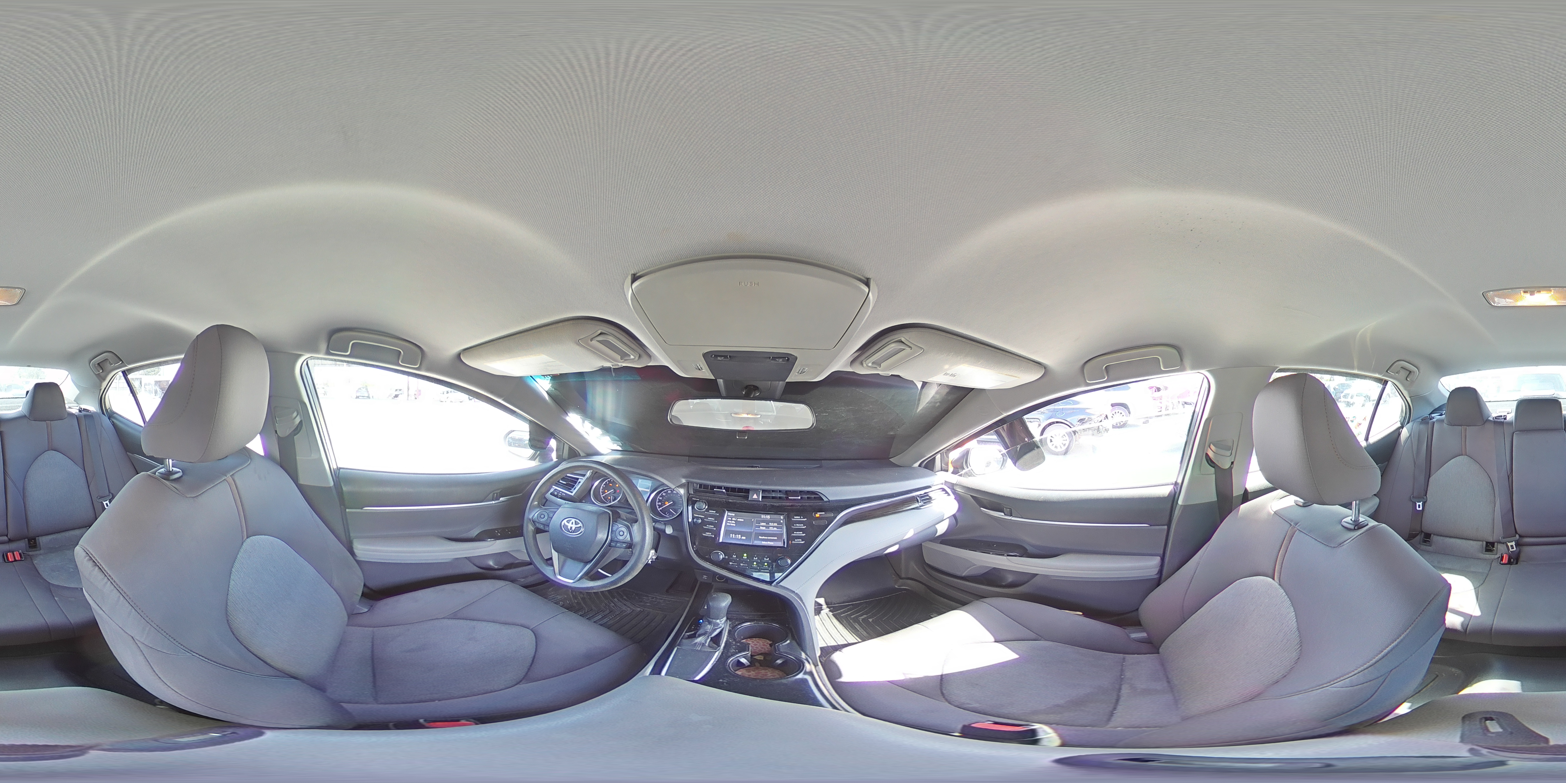 2018 Toyota Camry L VIN: 4T1B11HK5JU595144 Lot: 81944065