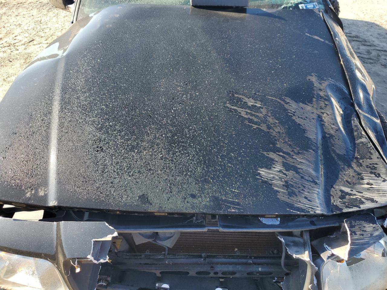 2002 Ford Crown Victoria Lx VIN: 2FAFP74WX2X131752 Lot: 90672325