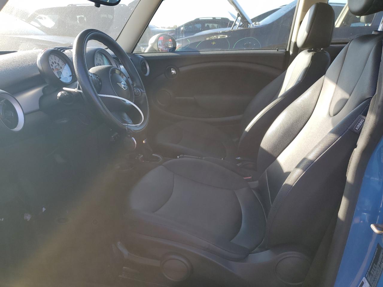 2013 Mini Cooper VIN: WMWSU3C52DT683634 Lot: 87452925