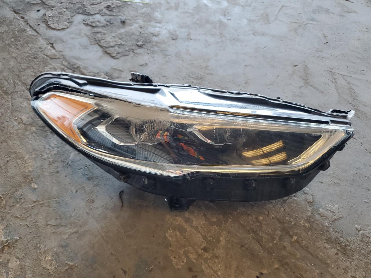 2018 Ford Fusion Titanium/Platinum Hev VIN: 3FA6P0RU2JR101379 Lot: 87423645