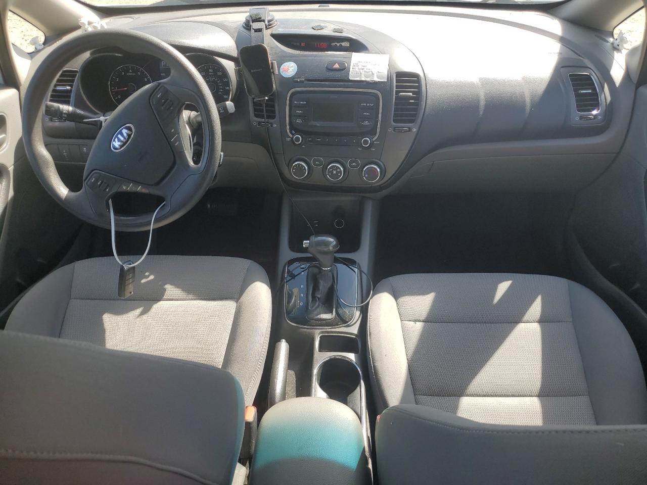 2017 Kia Forte Lx VIN: 3KPFK4A7XHE104831 Lot: 85267505