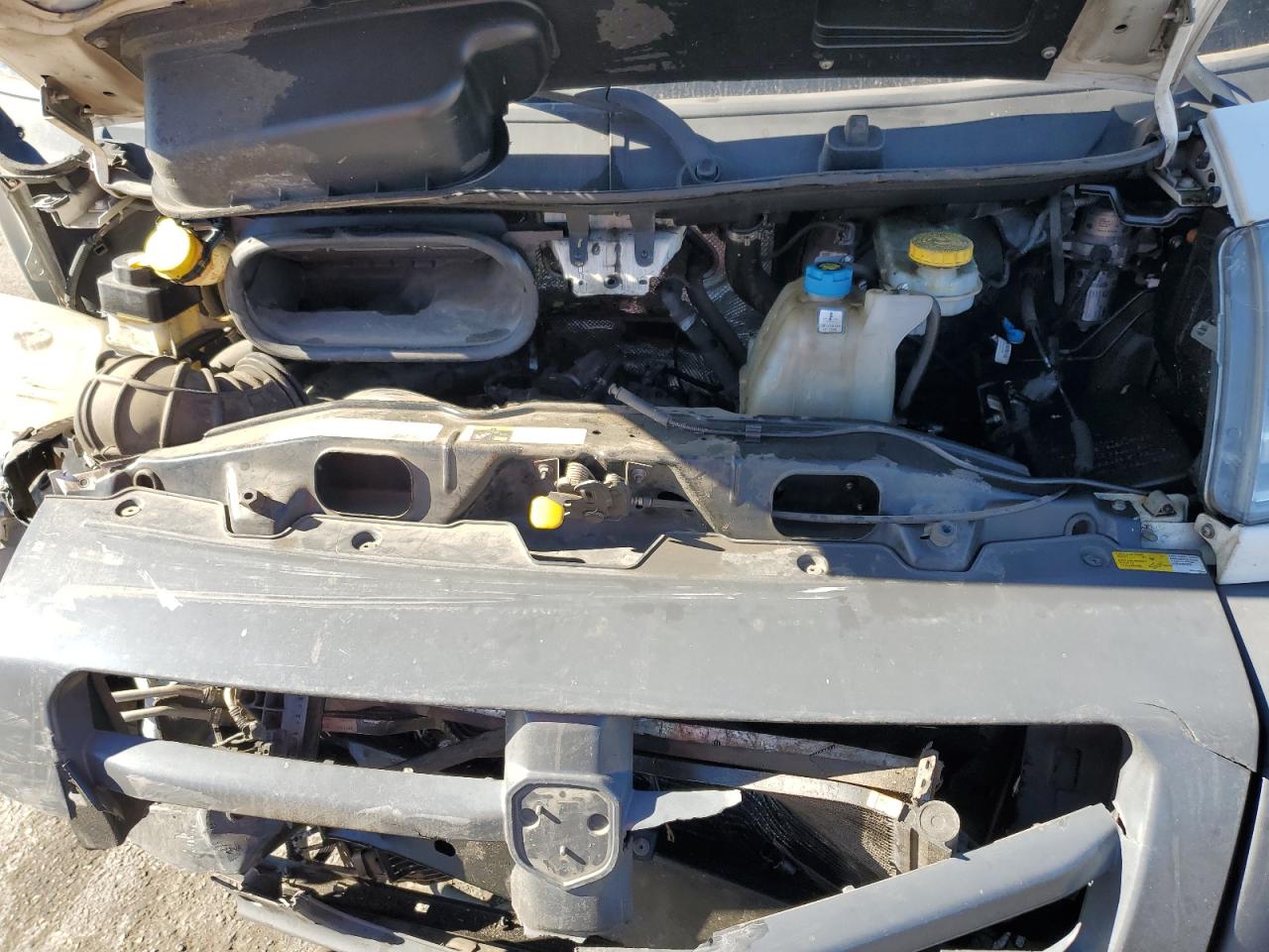 2018 Ram Promaster Van 2500 H VIN: 3C6TRVDG5JE100781 Lot: 82476095