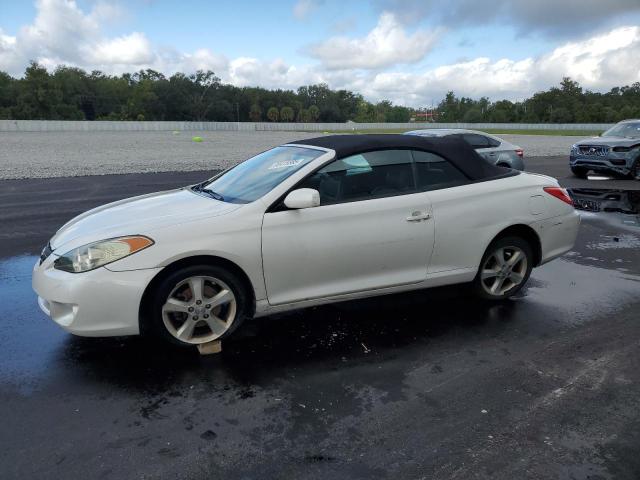 2005 Toyota Camry Solara Se