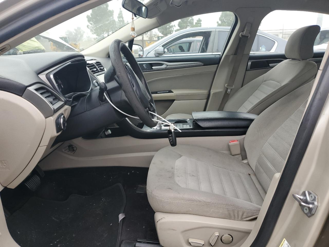 2017 Ford Fusion Se Hybrid VIN: 3FA6P0LUXHR306385 Lot: 90126275