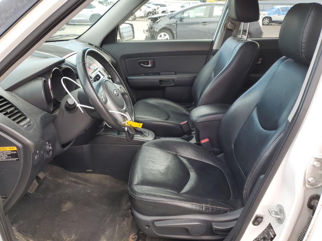 2011 Kia Soul + VIN: KNDJT2A2XB7724084 Lot: 82506375