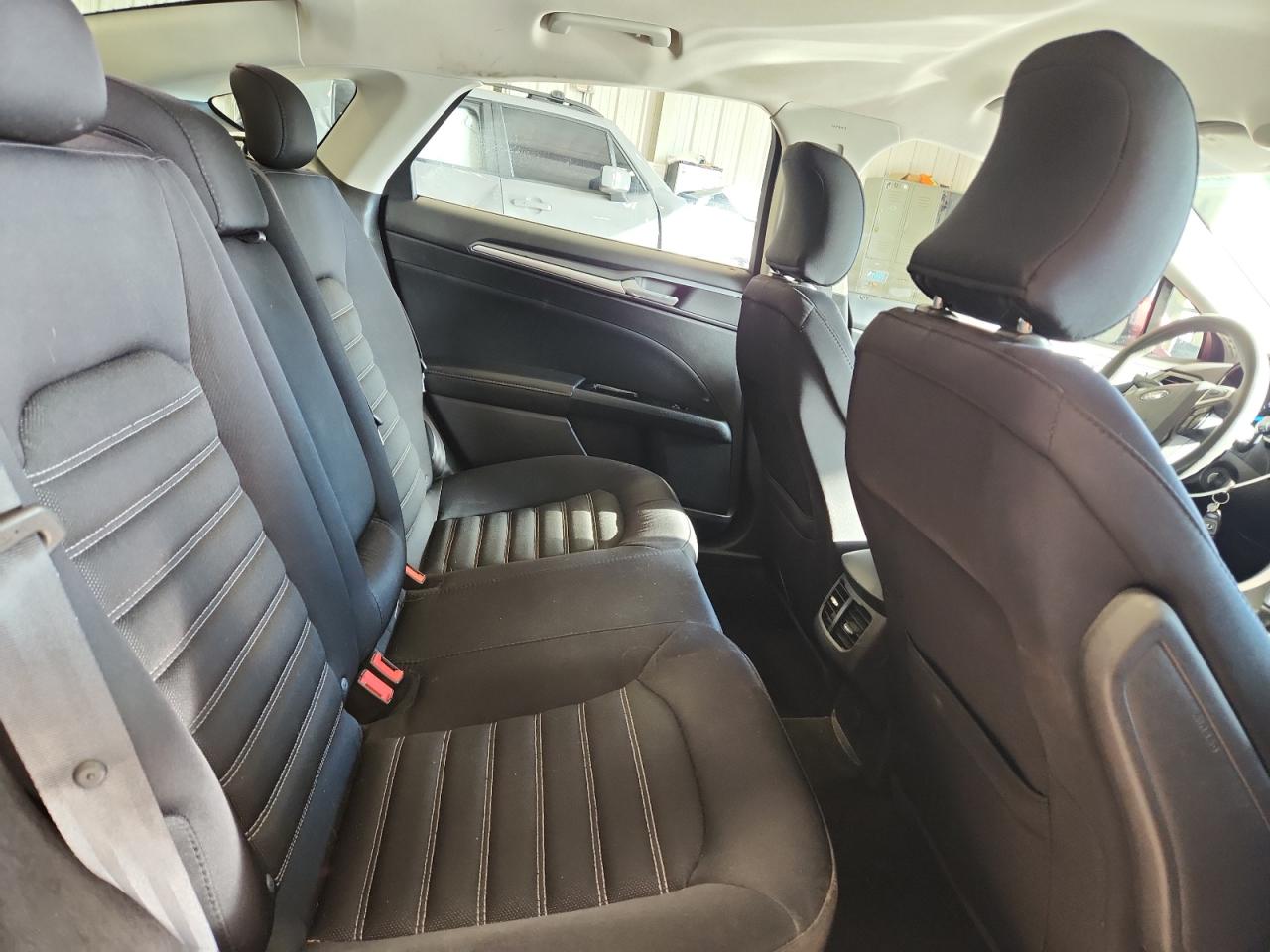 2015 Ford Fusion Se VIN: 3FA6P0H70FR183258 Lot: 86093065