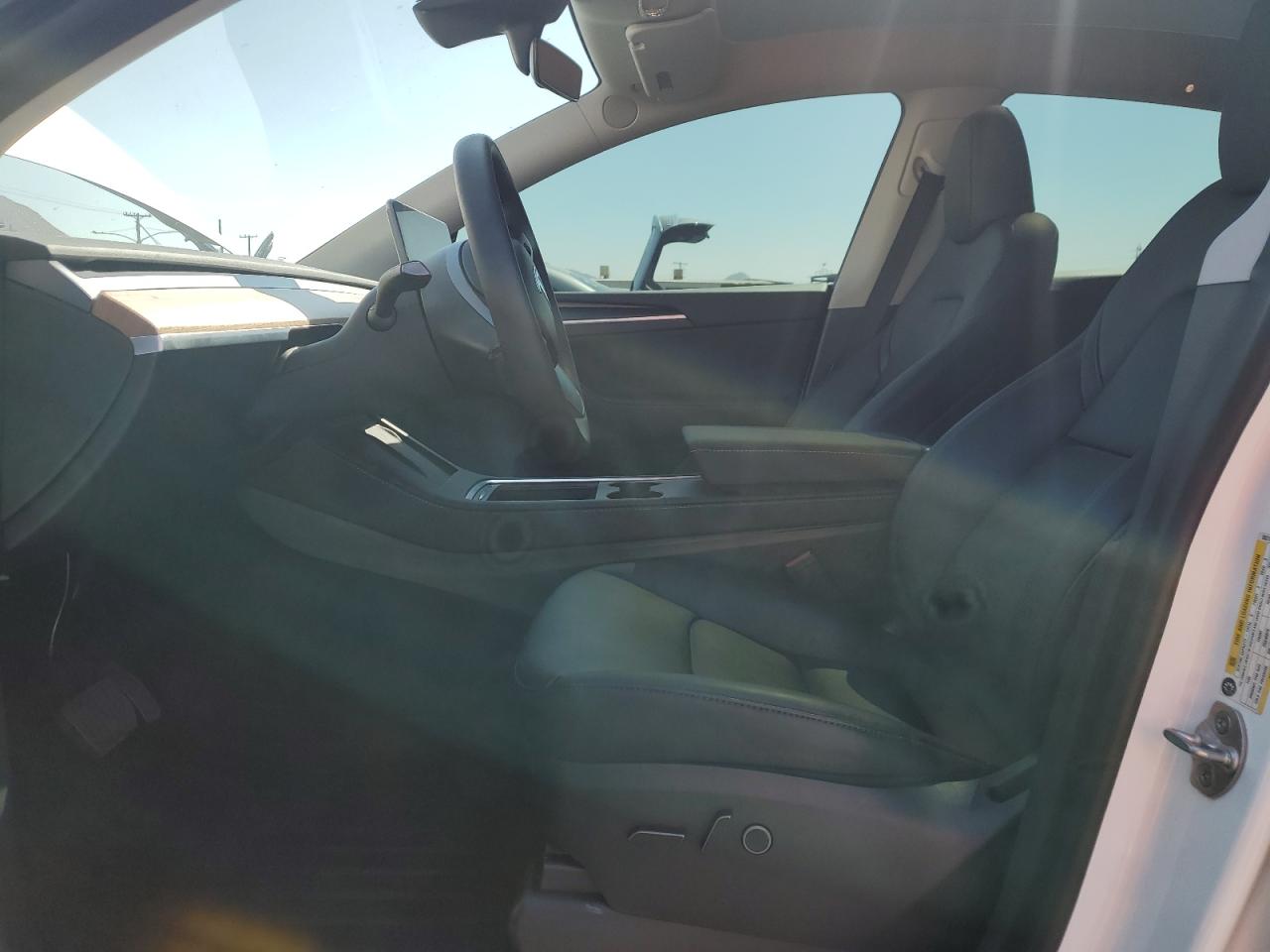 2023 Tesla Model Y VIN: 7SAYGDEE0PA055778 Lot: 84291075