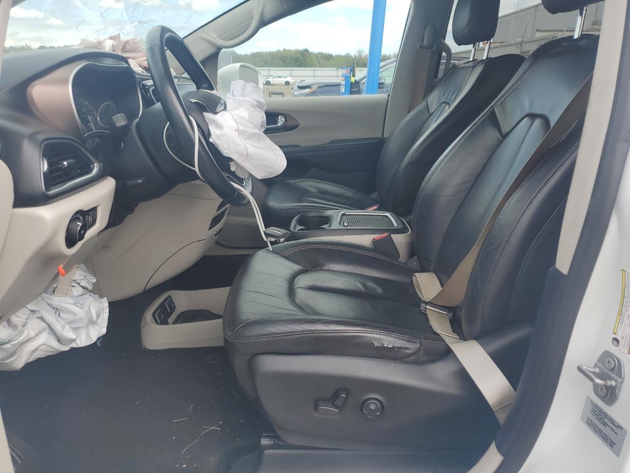 2017 Chrysler Pacifica Touring L Plus VIN: 2C4RC1EG0HR832627 Lot: 85717625