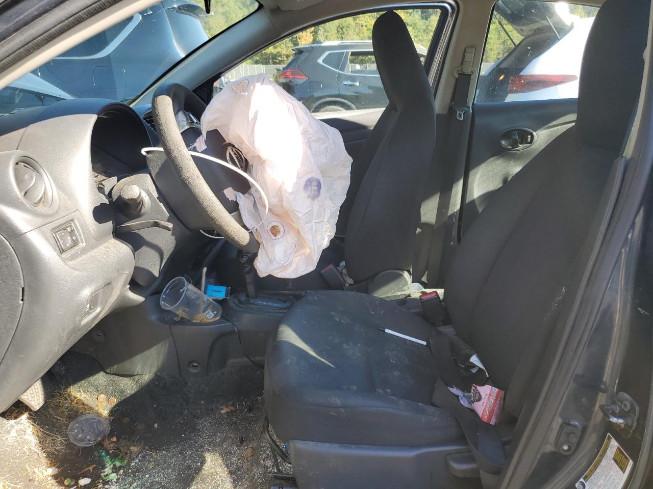 2017 Nissan Versa S VIN: 3N1CN7AP8HL817236 Lot: 82296705