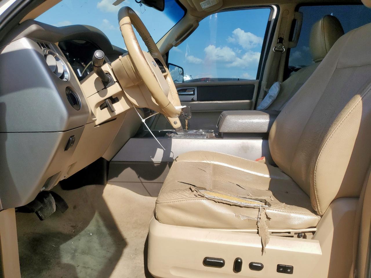 2012 Ford Expedition Xlt VIN: 1FMJU1H55CEF20387 Lot: 85335765