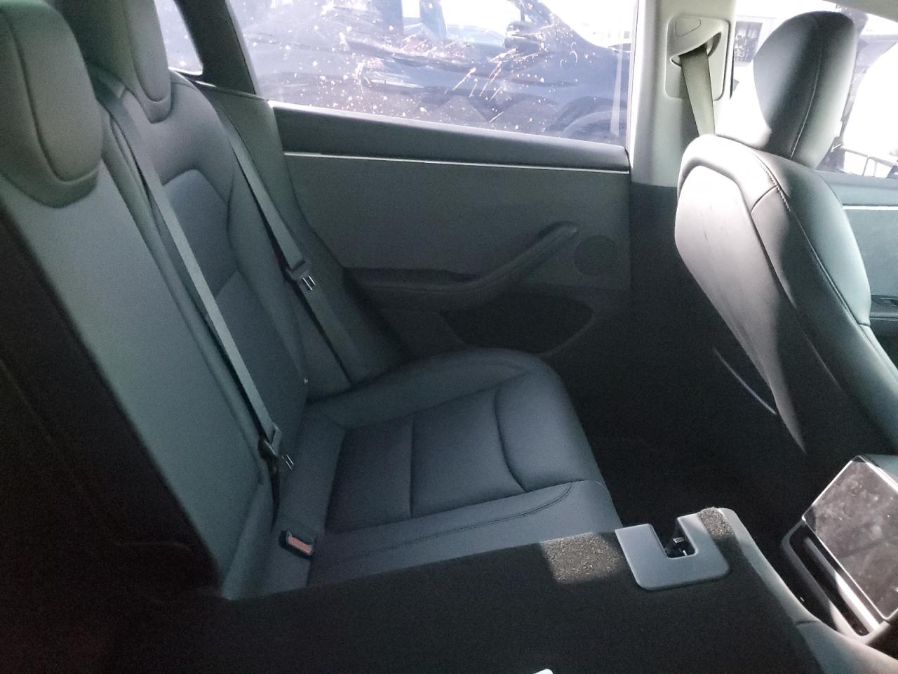 2024 Tesla Model 3 VIN: 5YJ3E1EAXRF871055 Lot: 85954065