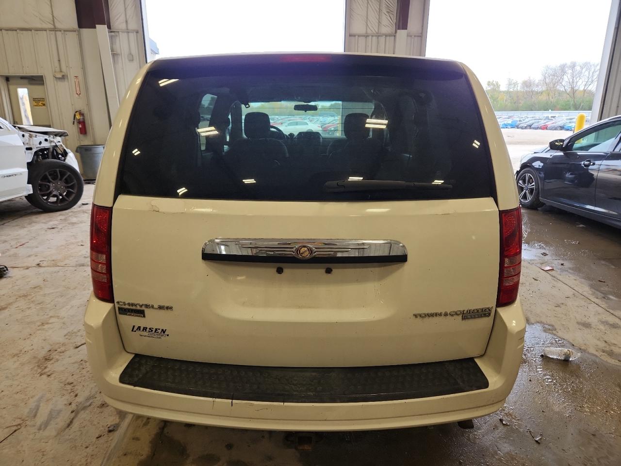 2009 Chrysler Town & Country Lx VIN: 2A8HR44E29R656914 Lot: 86543815