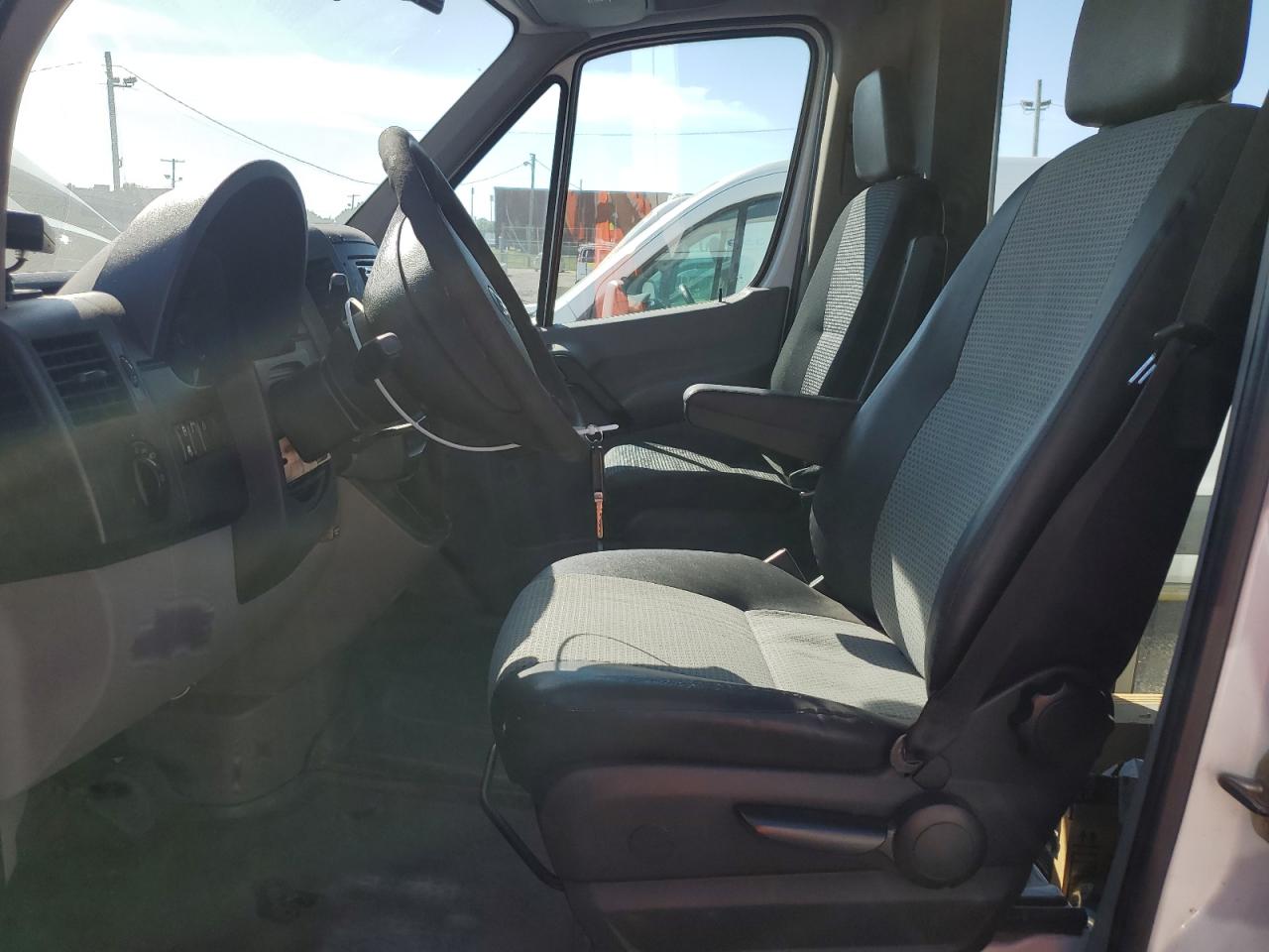 2008 Dodge Sprinter 3500 VIN: WD0PF445685318933 Lot: 84914505