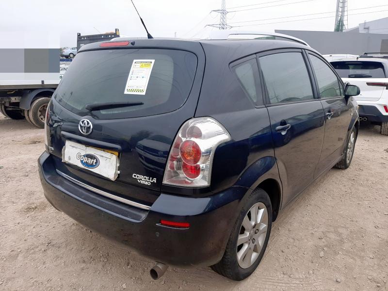 2005 TOYOTA COROLLA VERSO 1.8 VVT-I T SPIRIT 5DR