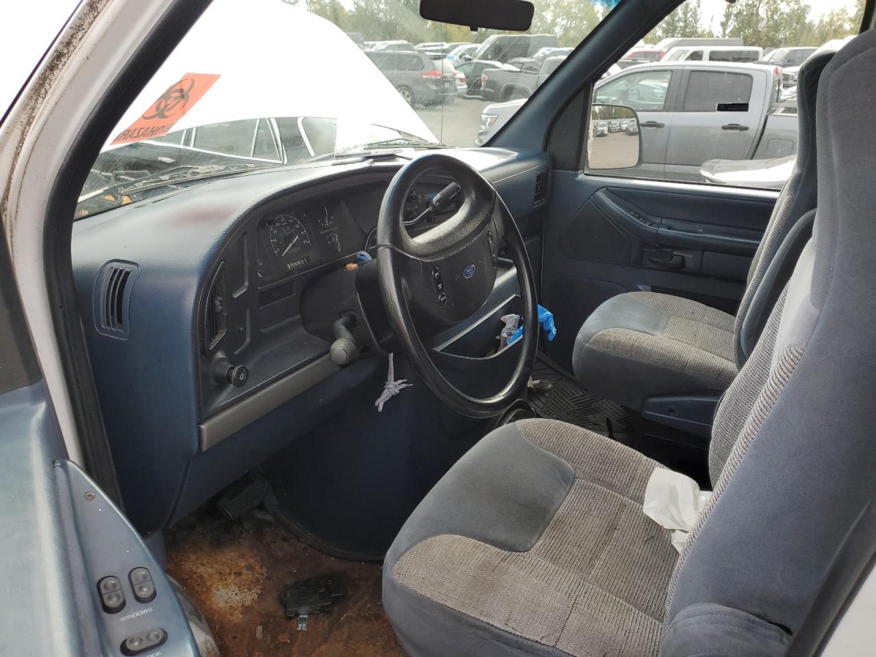 1994 Ford Econoline E350 Super Duty VIN: 1FBJS31G1RHC16728 Lot: 82705835