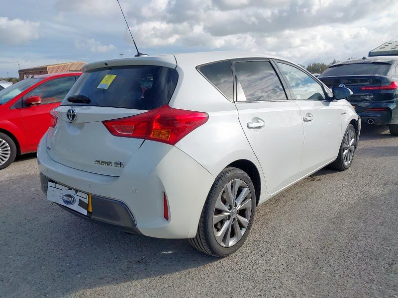 2015 TOYOTA AURIS 1.8 VVTI HYBRID EXCEL 5DR CVT AUTO [NAV]