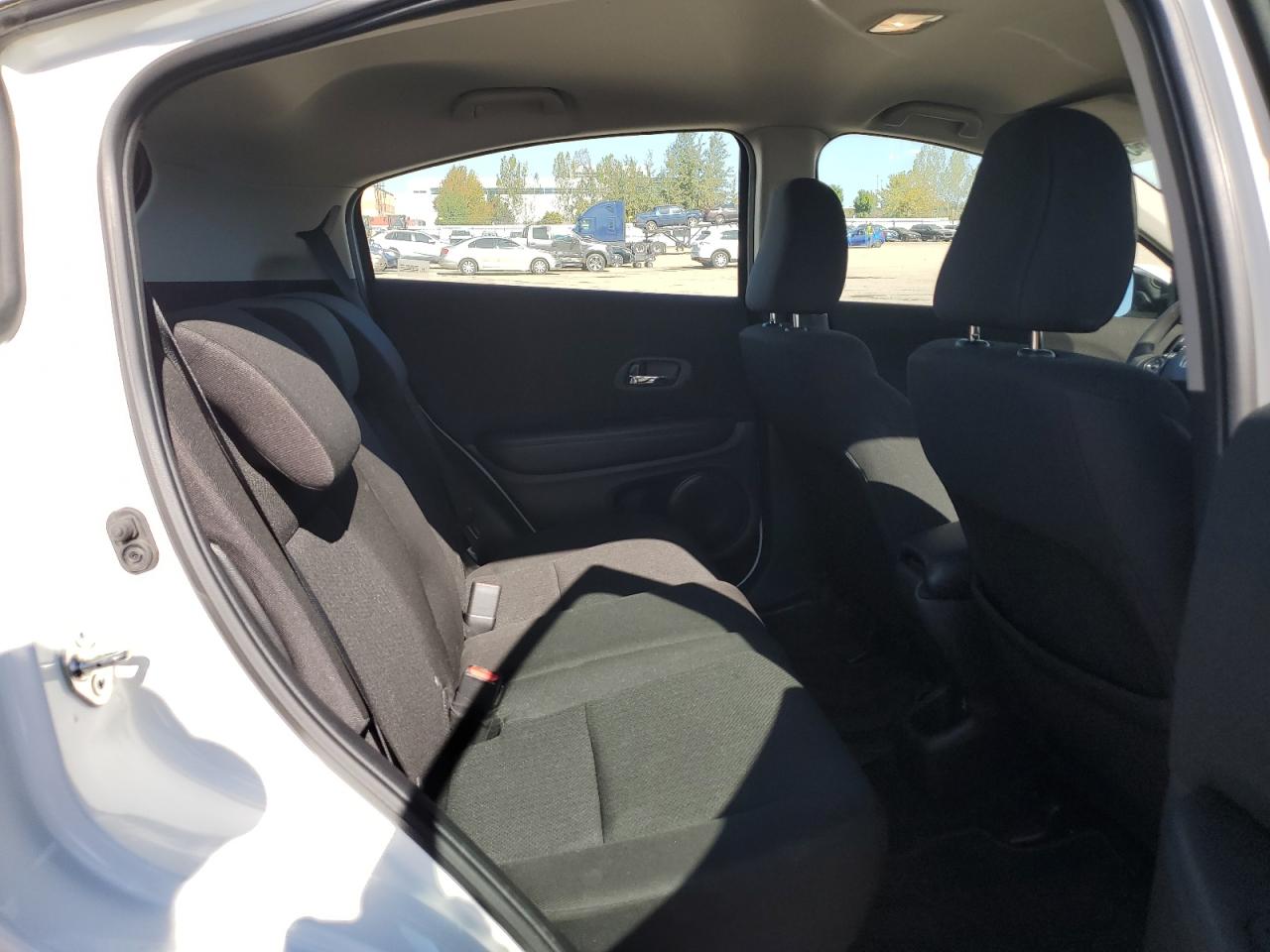 2017 Honda Hr-V Lx VIN: 3CZRU6H34HM108685 Lot: 85271665