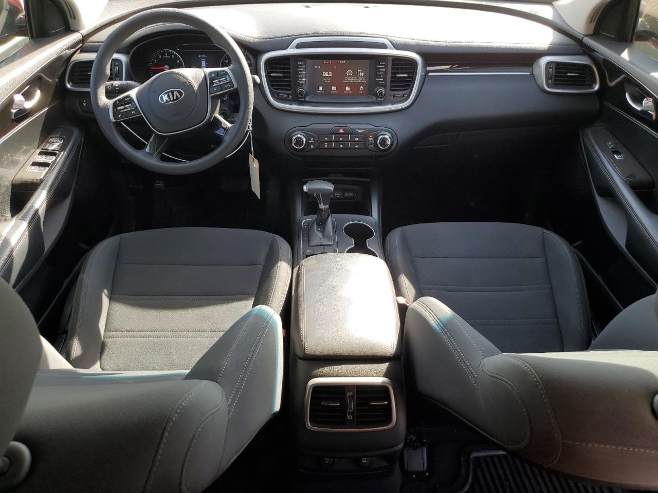 2020 Kia Sorento L VIN: 5XYPG4A30LG711965 Lot: 84369935