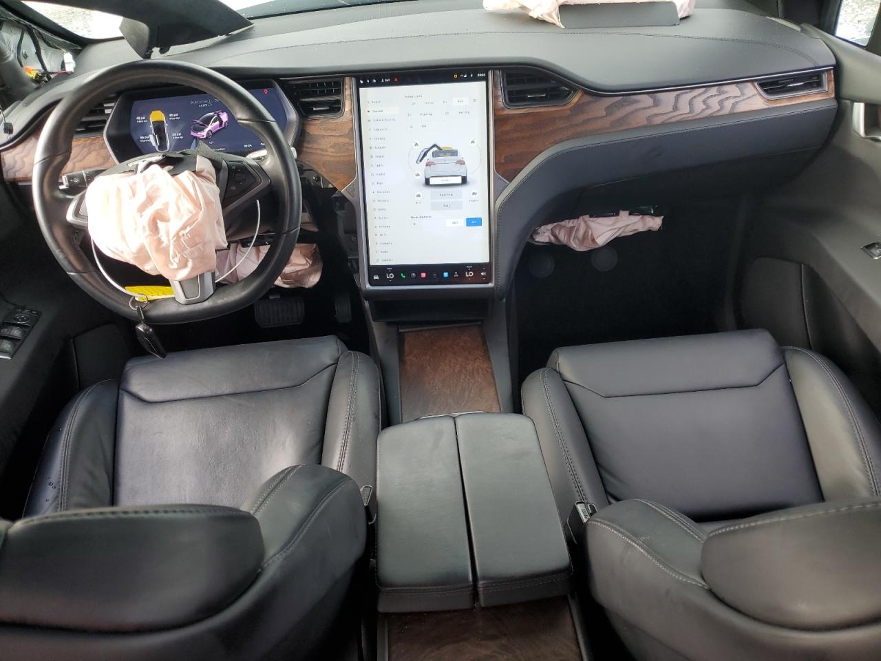 2018 Tesla Model X VIN: 5YJXCDE26JF109587 Lot: 84764125