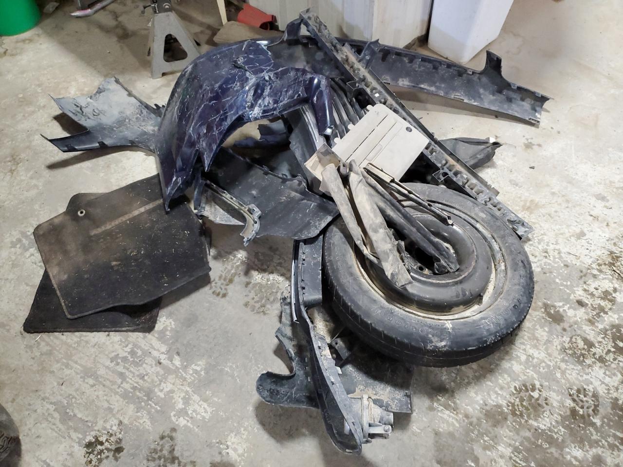 2015 Chrysler Town & Country Touring VIN: 2C4RC1BG9FR696001 Lot: 85913625