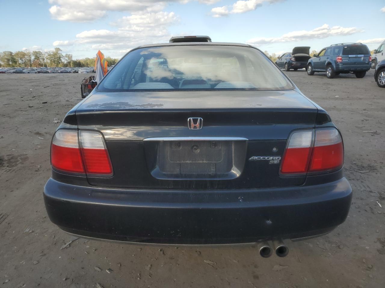1996 Honda Accord Ex VIN: 1HGCD7150TA008622 Lot: 85328875