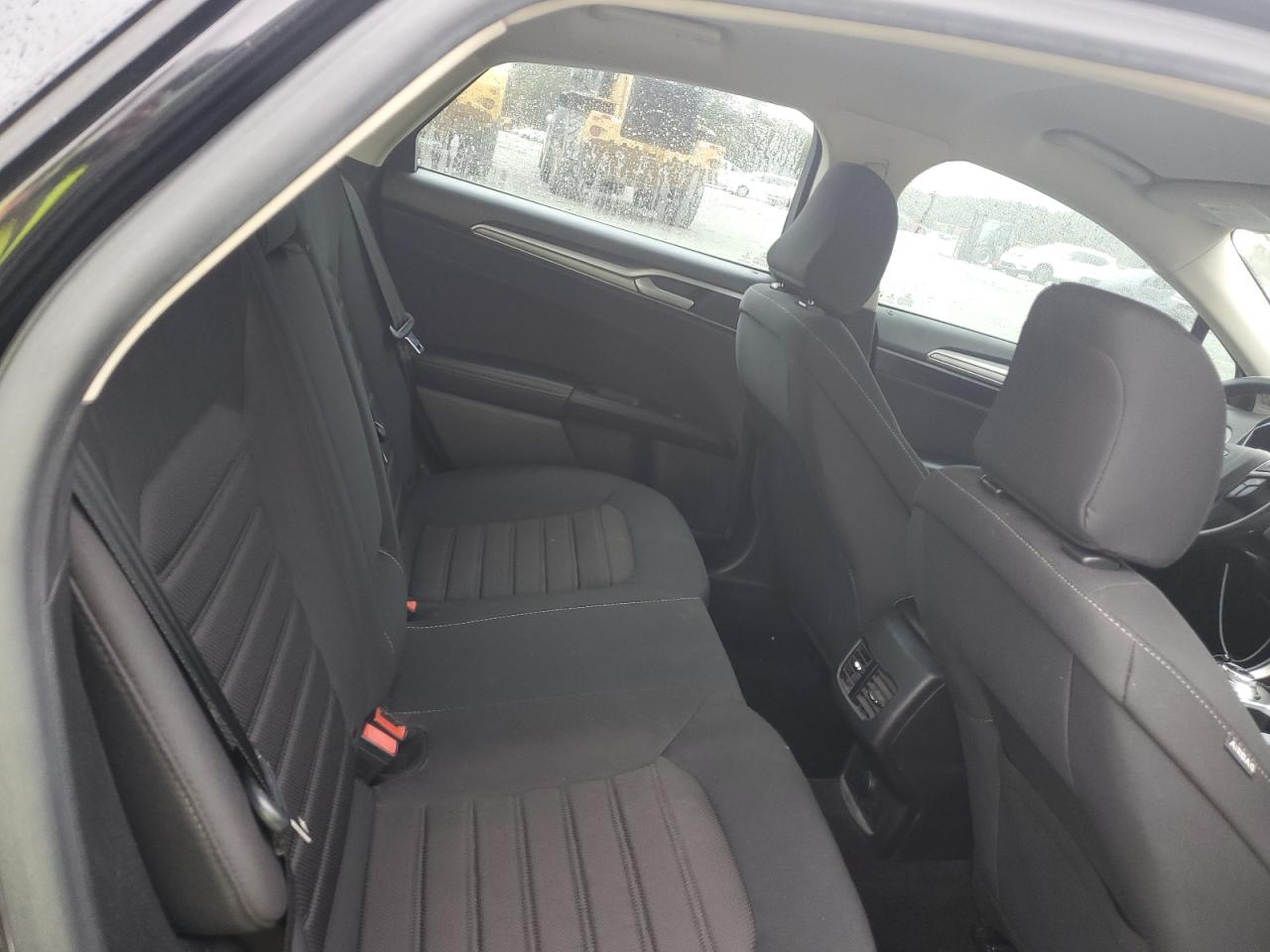 2020 Ford Fusion Se VIN: 3FA6P0HD6LR184187 Lot: 89664705