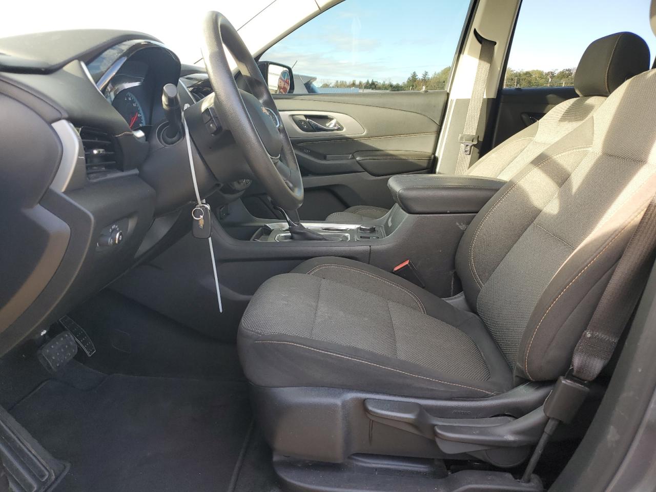 2019 Chevrolet Traverse Ls VIN: 1GNEVFKWXKJ256596 Lot: 87204235