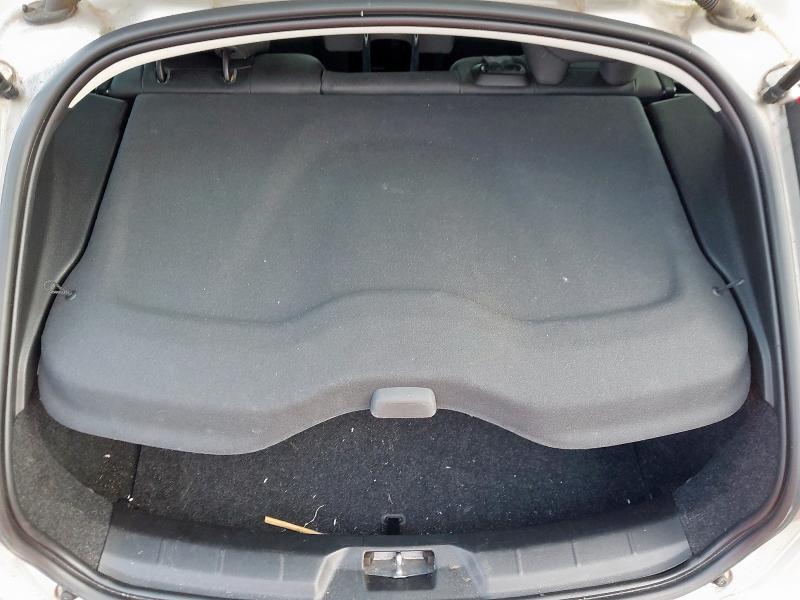 2018 VOLVO V40 MOMENTUM T2 