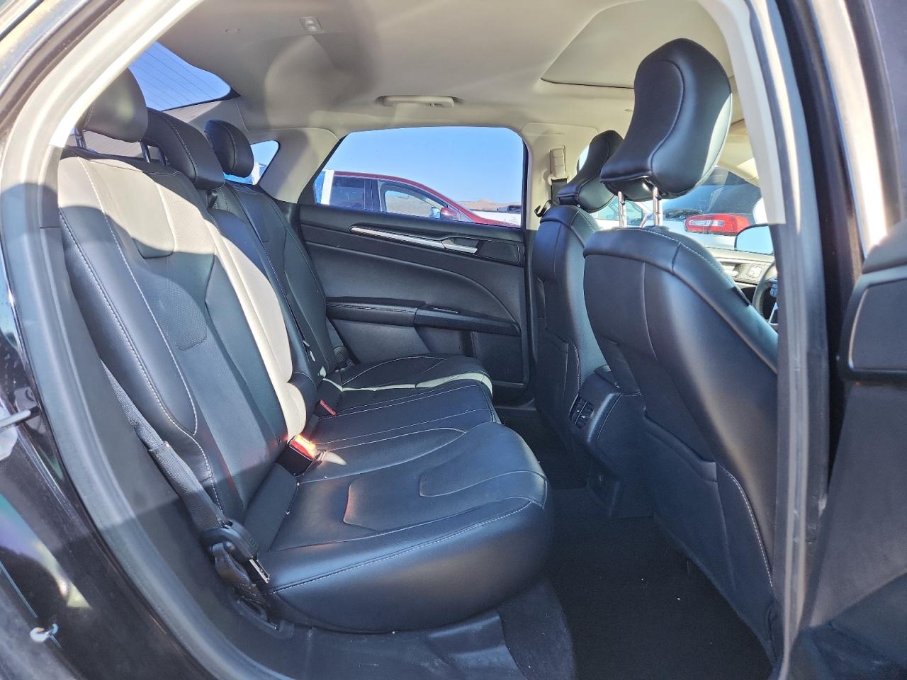 2019 Ford Fusion Titanium VIN: 3FA6P0RUXKR118352 Lot: 86258125
