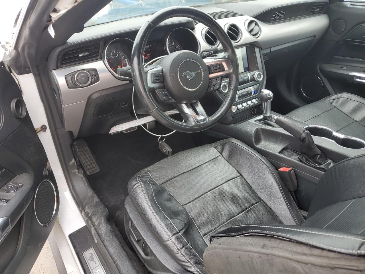 2020 Ford Mustang VIN: 1FA6P8TH5L5139141 Lot: 84705175