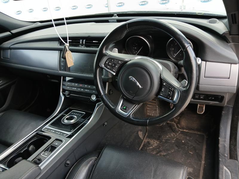 2018 JAGUAR XF 2.0D [240] R-SPORT 5DR AUTO AWD