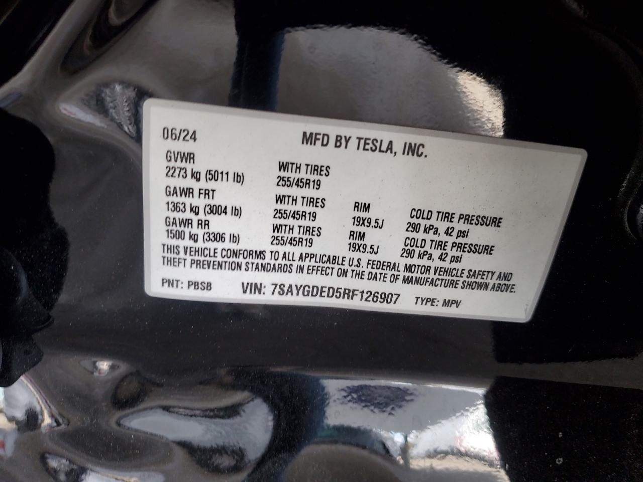 2024 Tesla Model Y VIN: 7SAYGDED5RF126907 Lot: 89912865