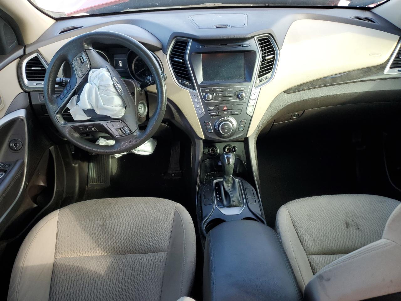 2017 Hyundai Santa Fe Se VIN: KM8SM4HF6HU250632 Lot: 85324345