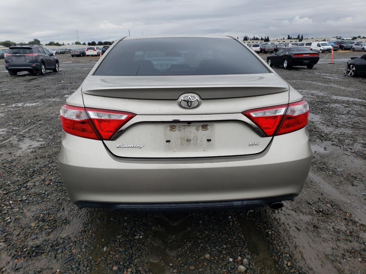 2016 Toyota Camry Le VIN: 4T1BF1FK0GU176227 Lot: 81924495